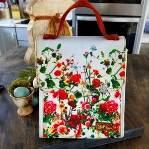 Elliott Luca lunch carrier